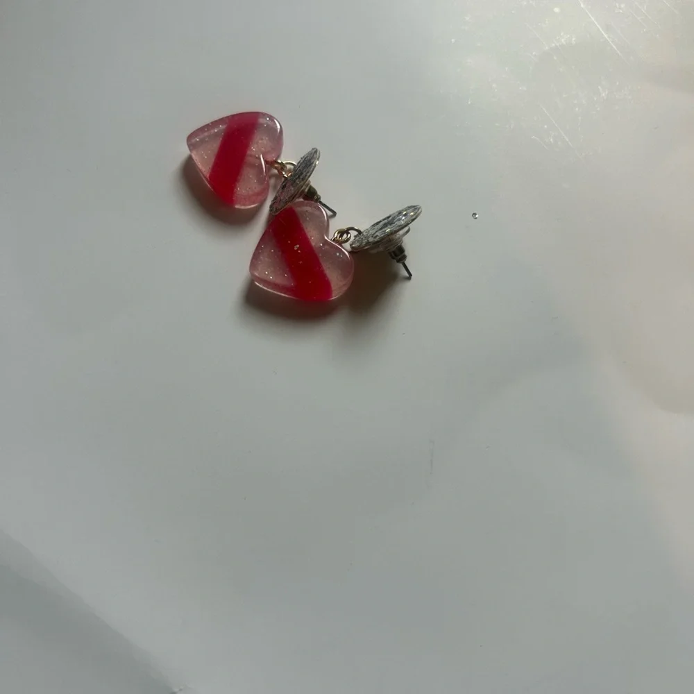 Heart-Shaped Red and Pink Earrings - Picture 5 of 7